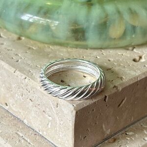 Sterling Silver Italian Twist Band Ring